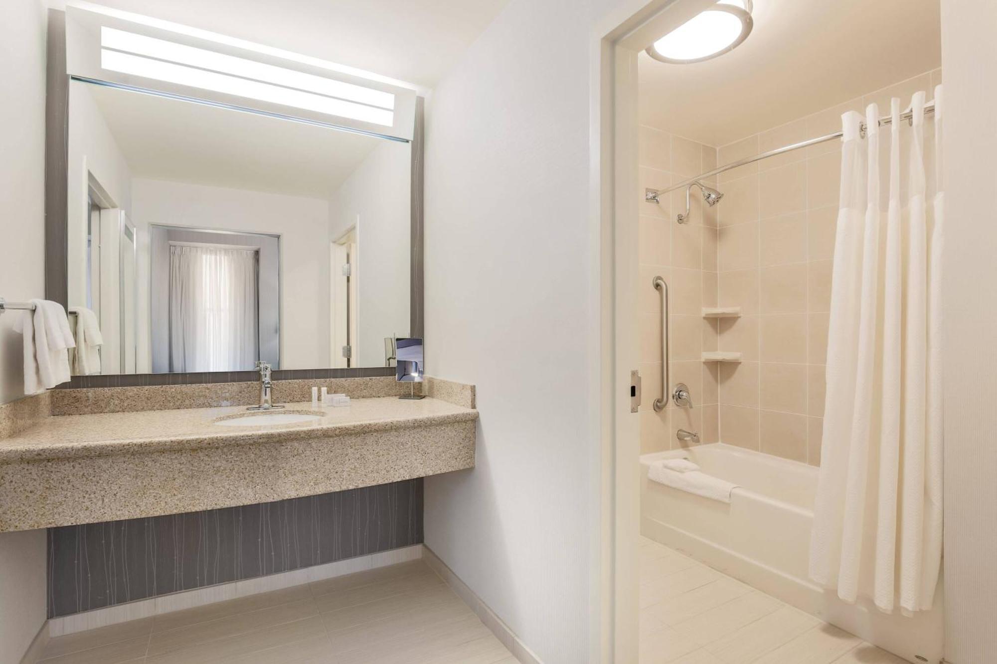 Hotel Courtyard By Marriott Pittsburgh Downtown Extérieur photo